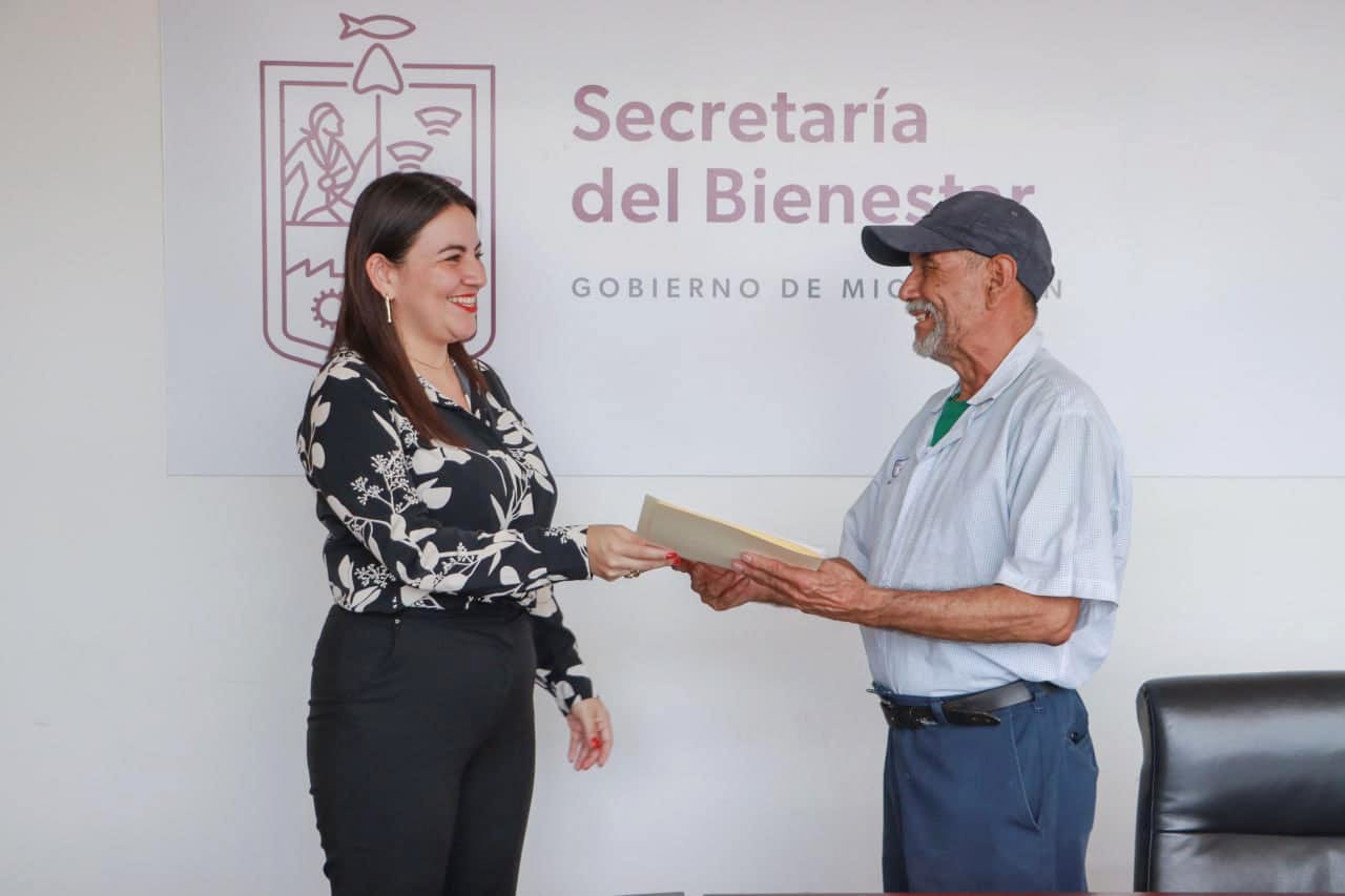 Sedebi e INEA ofrecen certificación gratuita de primaria y secundaria para adultos