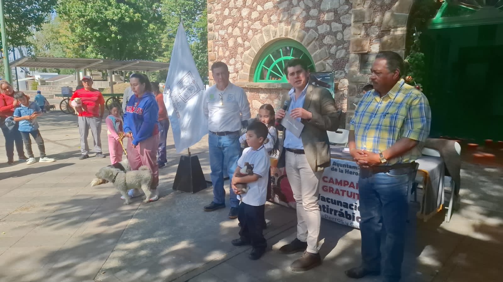 Zitácuaro se vuelve amigable para las mascotas: nuevo refugio, parque y concursos de disfraces.