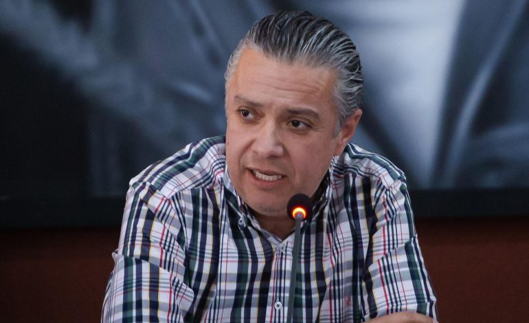 Gobierno de Michoacán pagó sueldos, aguinaldos y prestaciones sin retrasos: Navarro García.
