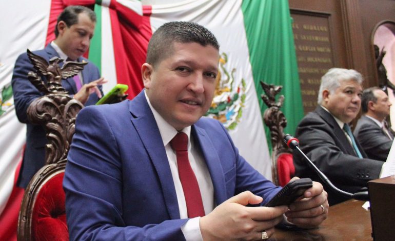 Reitera Vicente Gómez invitación al proceso de elección de jueces y magistrados del Poder Judicial de Michoacán