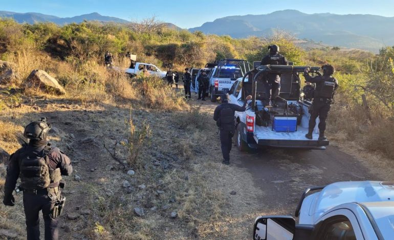 Enfrentamiento armado en Queréndaro deja una camioneta abandonada