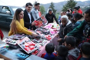 Toño Ixtláhuac Celebra el Día de Reyes en la Colonia 6 de Junio