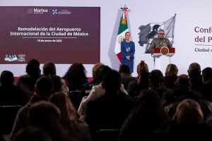 PRESIDENTA DE MÉXICO ANUNCIA REMODELACIÓN DEL AEROPUERTO INTERNACIONAL DE LA CIUDAD DE MÉXICO