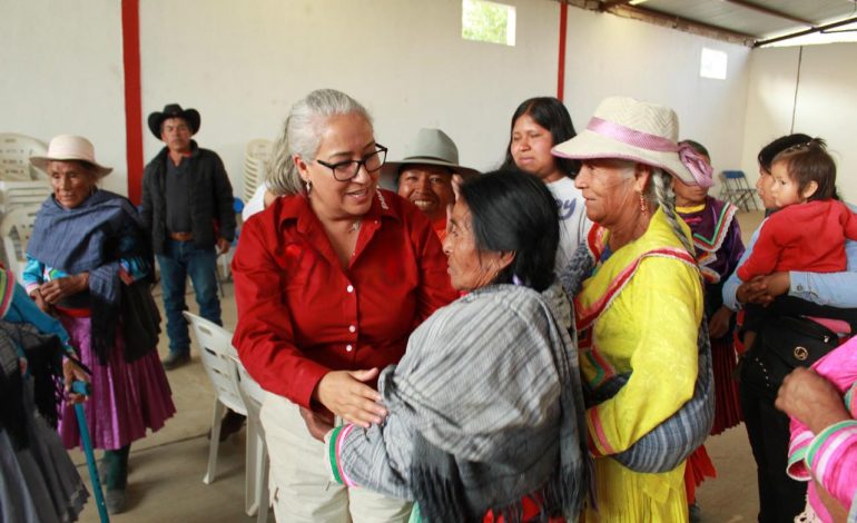 Emma Rivera reafirma su compromiso con los pueblos originarios desde el Congreso de Michoacán