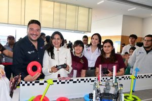 Estudiantes del Cecytem competirán en torneo regional de robótica