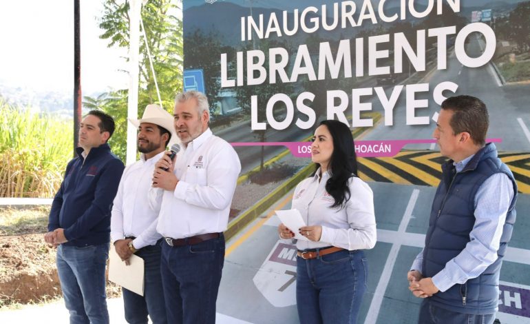 Con más obra garantizamos seguridad y desarrollo en Los Reyes: Bedolla.
