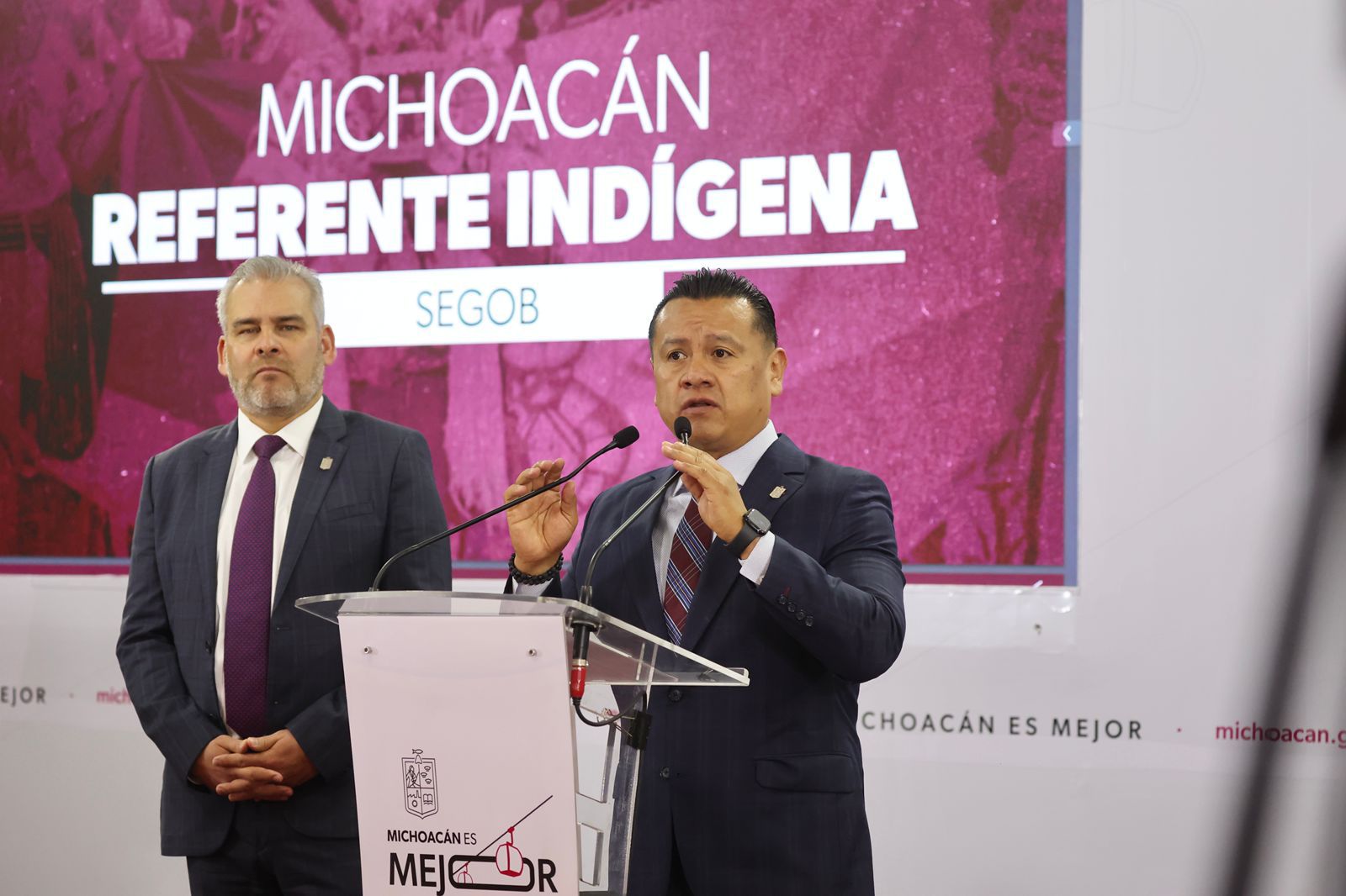 Recibirán 344 pueblos indígenas de Michoacán casi 470 mdp para infraestructura social.

