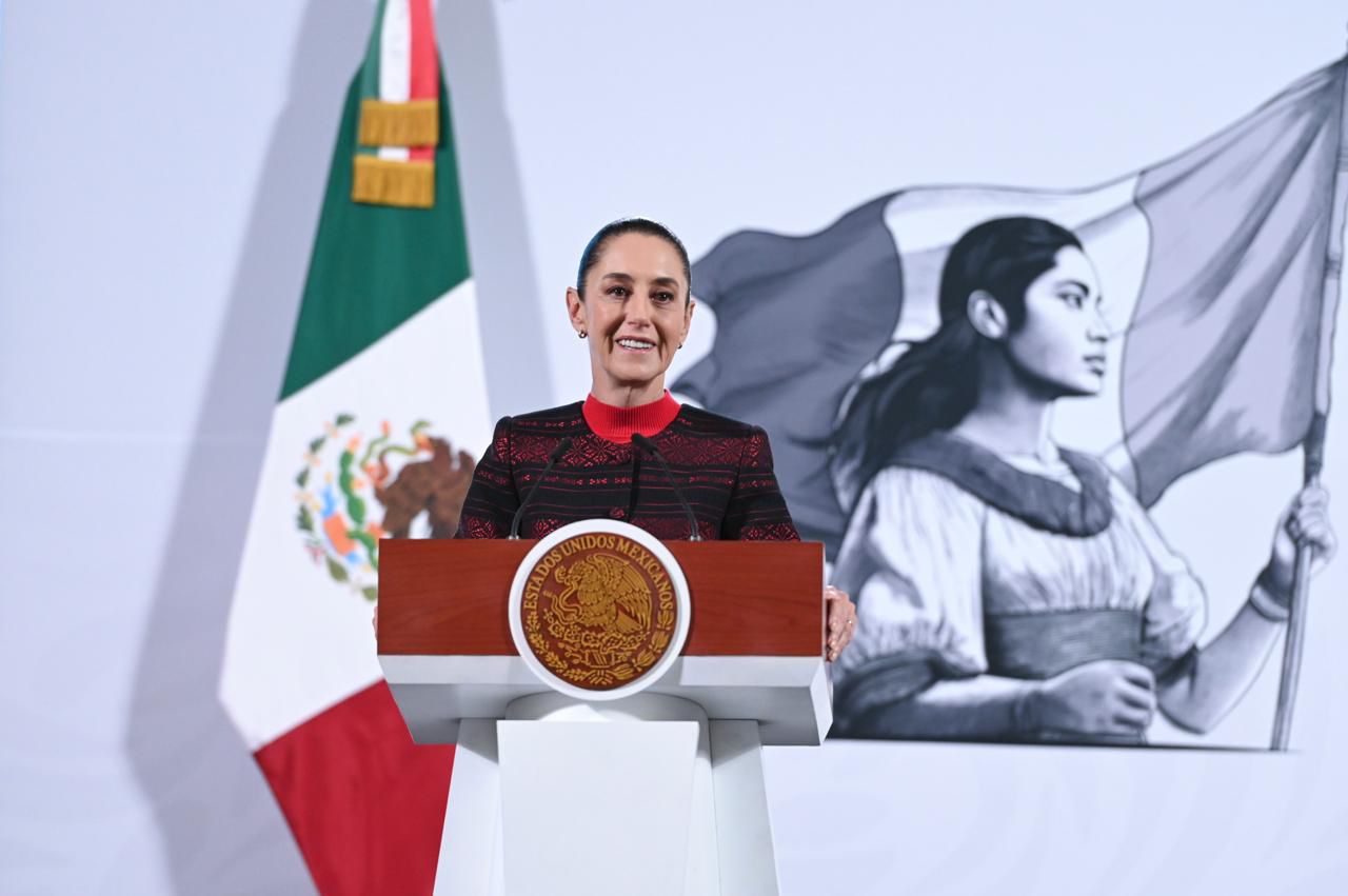 PRESIDENTA CLAUDIA SHEINBAUM ANUNCIA MEJORAMIENTO DE 565 CENTROS DE SALUD DEL ISSSTE CON LA CLÍNICA ES NUESTRA.