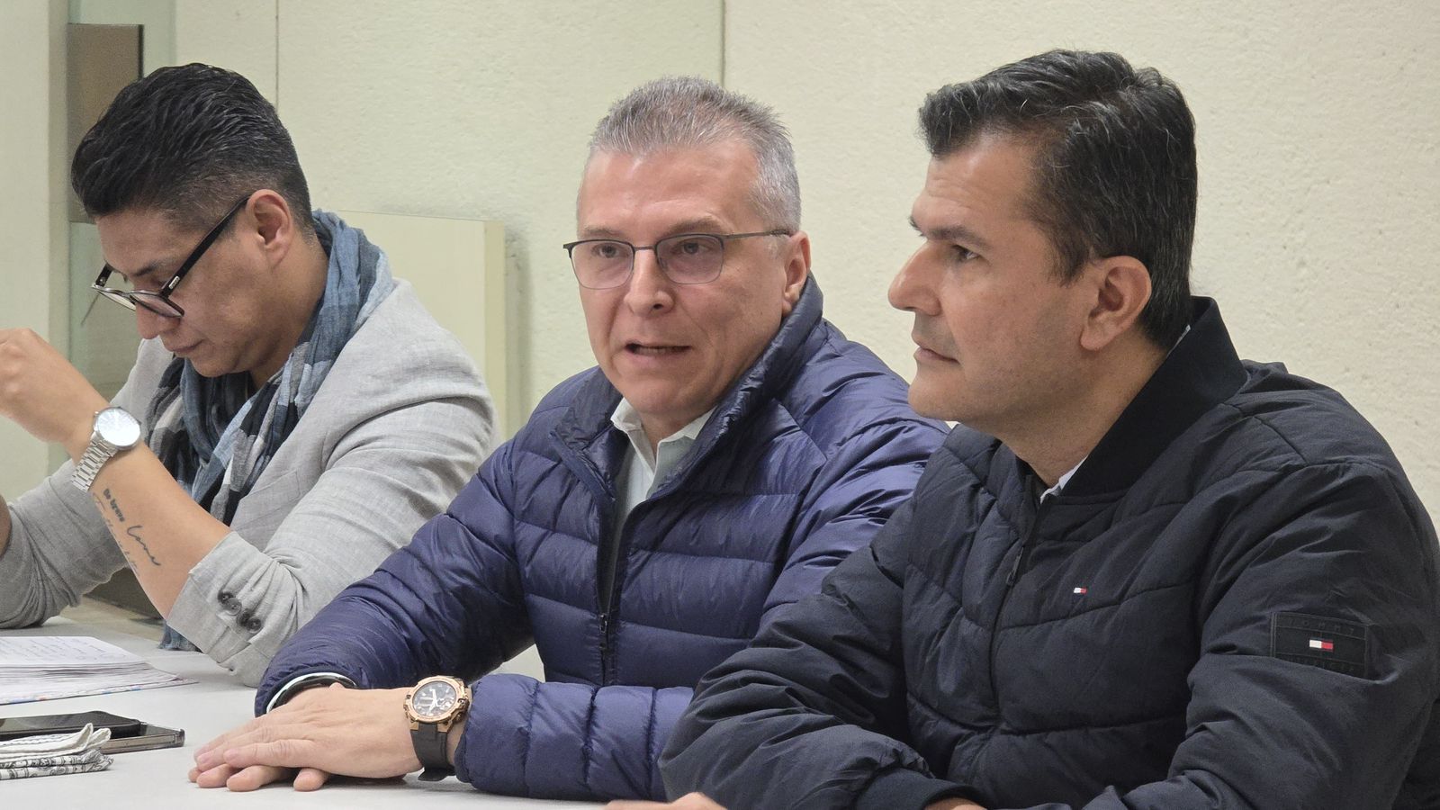 Atienden autoridades federales y estatales a normalistas de cara al ingreso al servicio docente 2025.
