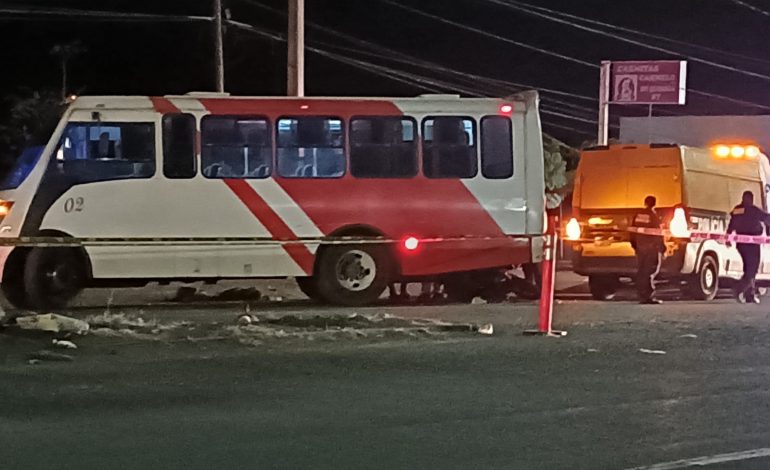 Motociclista pierde la vida en  choque contra camión en Morelia