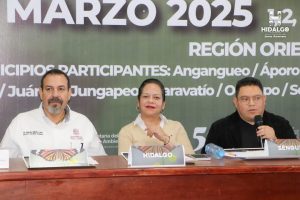 ​Jeovana Alcántar, encabezó rueda de prensa para dar a conocer detalles del XXXII Festival Biocultural de la Mariposa Monarca.