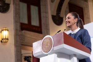 PRESIDENTA CLAUDIA SHEINBAUM PRESENTA PROGRAMA NACIONAL DE INFRAESTRUCTURA CARRETERA 2025-2030; SE INTERVENDRÁN 4 MIL KM PARA CONECTAR ZONAS VULNERABLES Y FORTALECER EL DESARROLLO ECONÓMICO