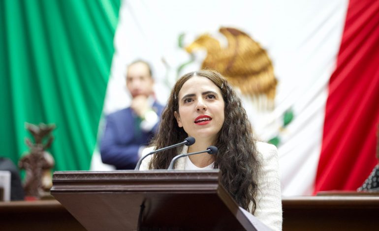 Diputada Giulianna Bugarini alza la voz en defensa de los animales, presenta iniciativa para prohibir la tauromaquia en Michoacán