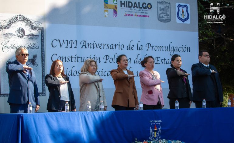 ​Jeovana Alcántar, presidió el acto conmemorativo del CVIII Aniversario de la Constitución Política de los Estados Unidos Mexicanos de 1917