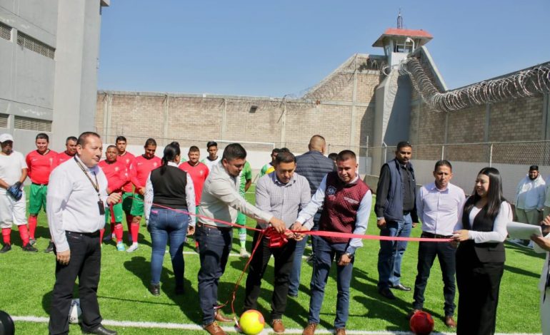 Inaugura Sistema Penitenciario cancha de futbol rápido en penal de Maravatío