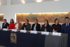 UVAQ Ciudad Hidalgo: Celebración de Éxito en la Graduación de la Maestría en Ciencias de la Cultura Física.