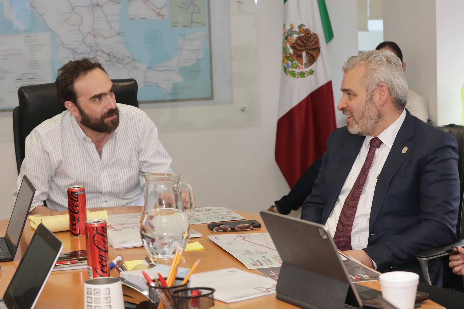 Anuncia Bedolla construcción de puente sobre vías del tren en Morelia.