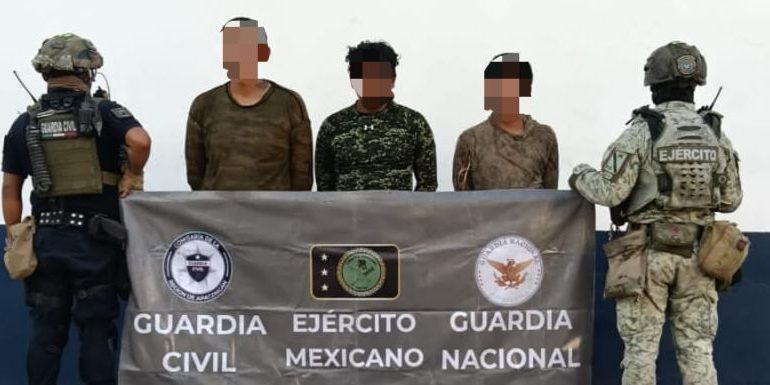 Asegurados en Apatzingán 3 presuntos integrantes de grupo criminal: SSP.