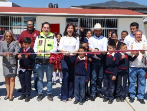 Se transforma la educación con más de mil 900 obras de Bedolla: SEE