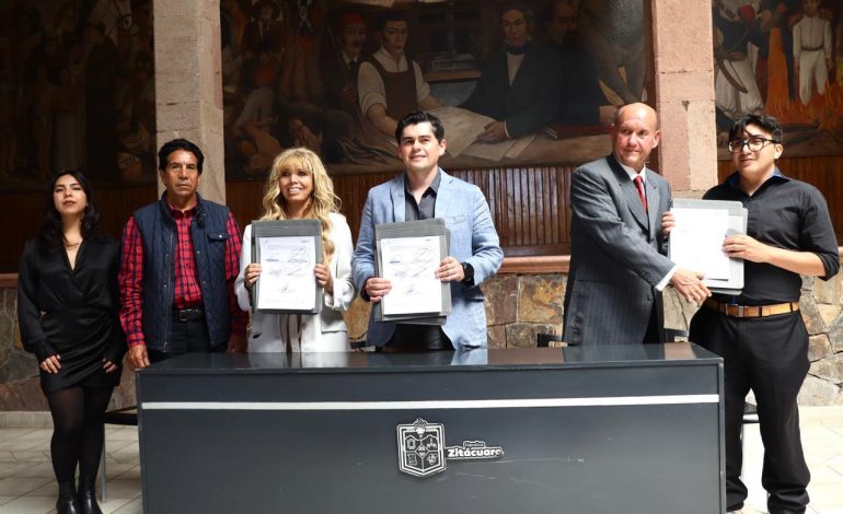 Firma Toño Ixtláhuac convenio de colaboración en favor de las artes escénicas