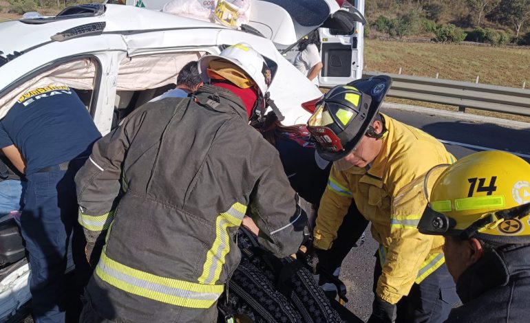 Choque en la autopista Pátzcuaro -Copándaro