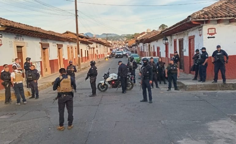 Tras persecución en Pátzcuaro, detenido un hombre con arma de fuego: SSP