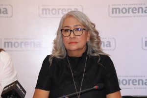 Congreso, espacio de diálogo para fortalecer la Universidad Michoacana: Emma Rivera.<br>