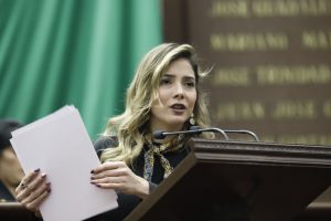 Ningún presunto agresor debe cubrirse en el manto del fuero: Brissa Arroyo.