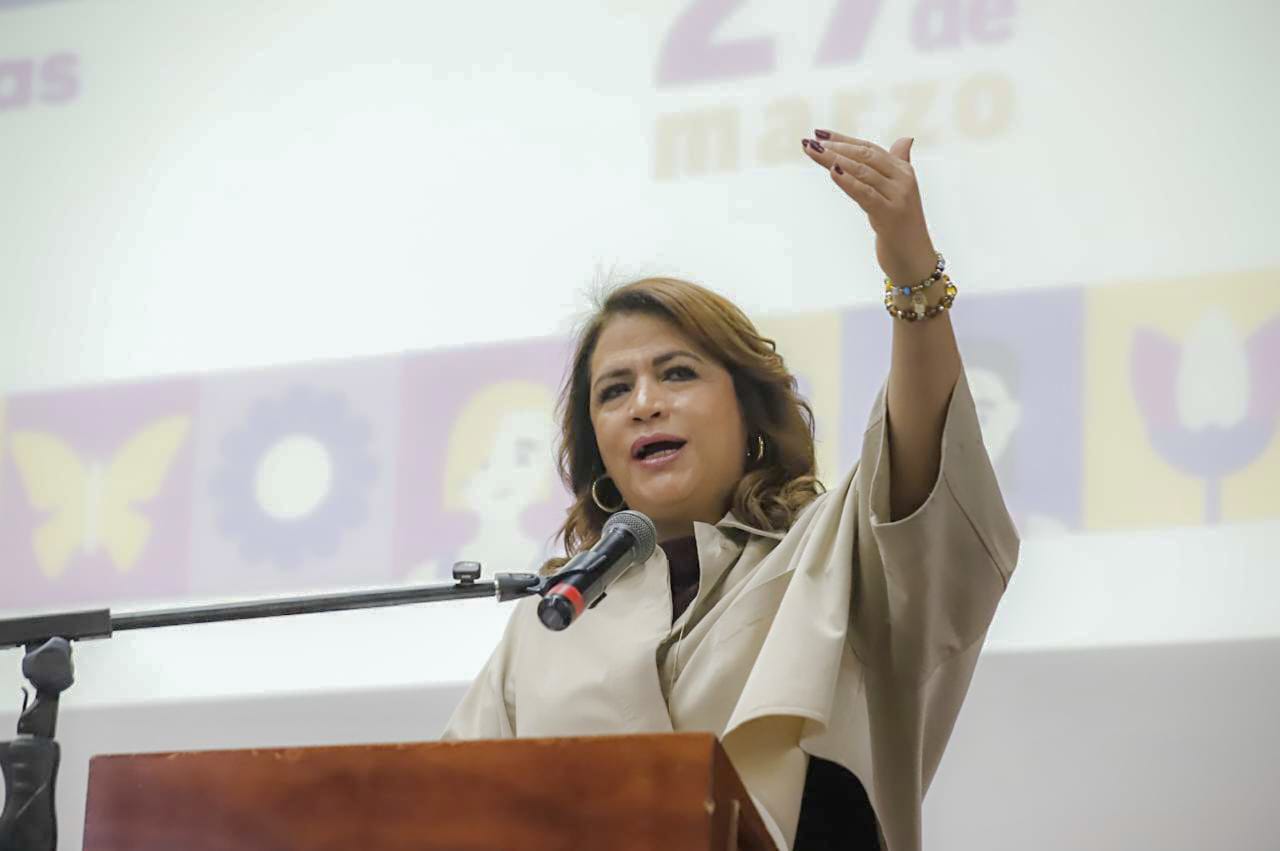 Un derecho y un deber de la ciudadanía conocer a los perfiles que buscan estar al frente del PJ: Fabiola Alanís.