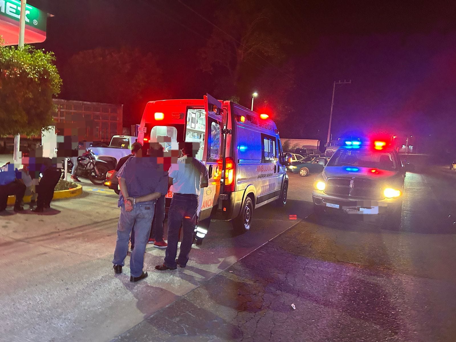 Dos Heridos en Choque de Motocicletas en Ciudad Hidalgo.
