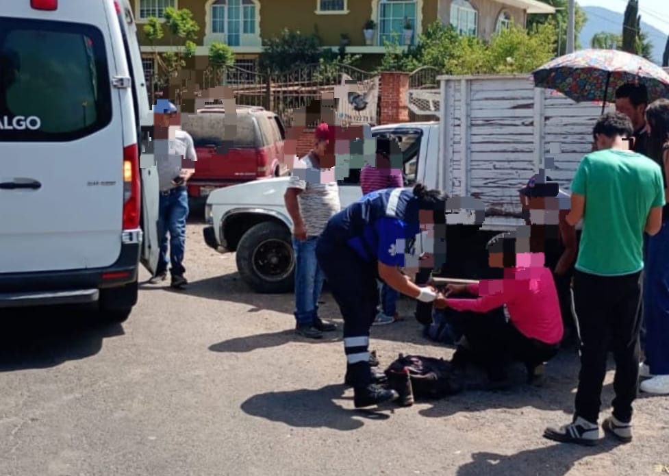 Accidente en entronque a San Lucas Huarirapeo  deja a persona lesionada.