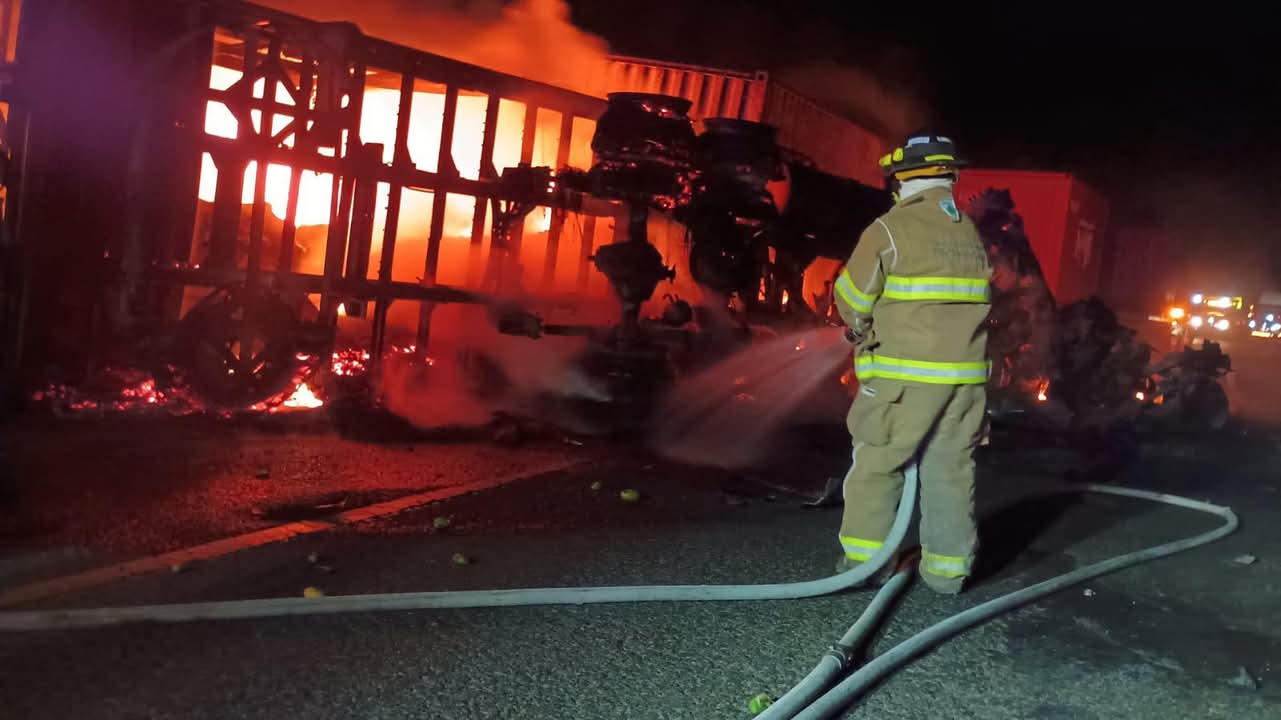 Trágico Accidente en la Autopista Pátzcuaro-Cuitzeo Deja Dos Muertos y Un Herido.