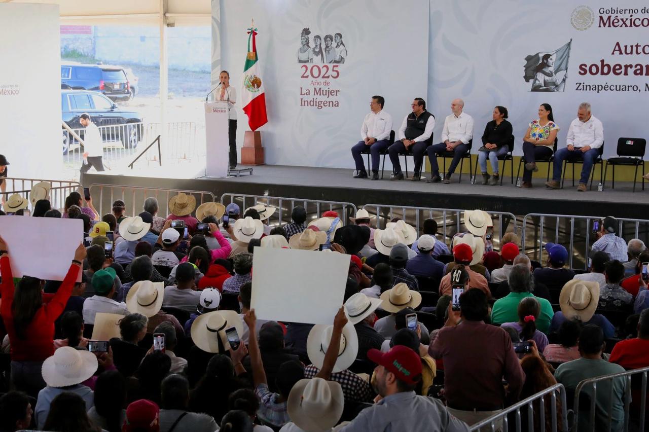 Celebra Bedolla arranque en Michoacán de programa Cosechando Soberanía.
