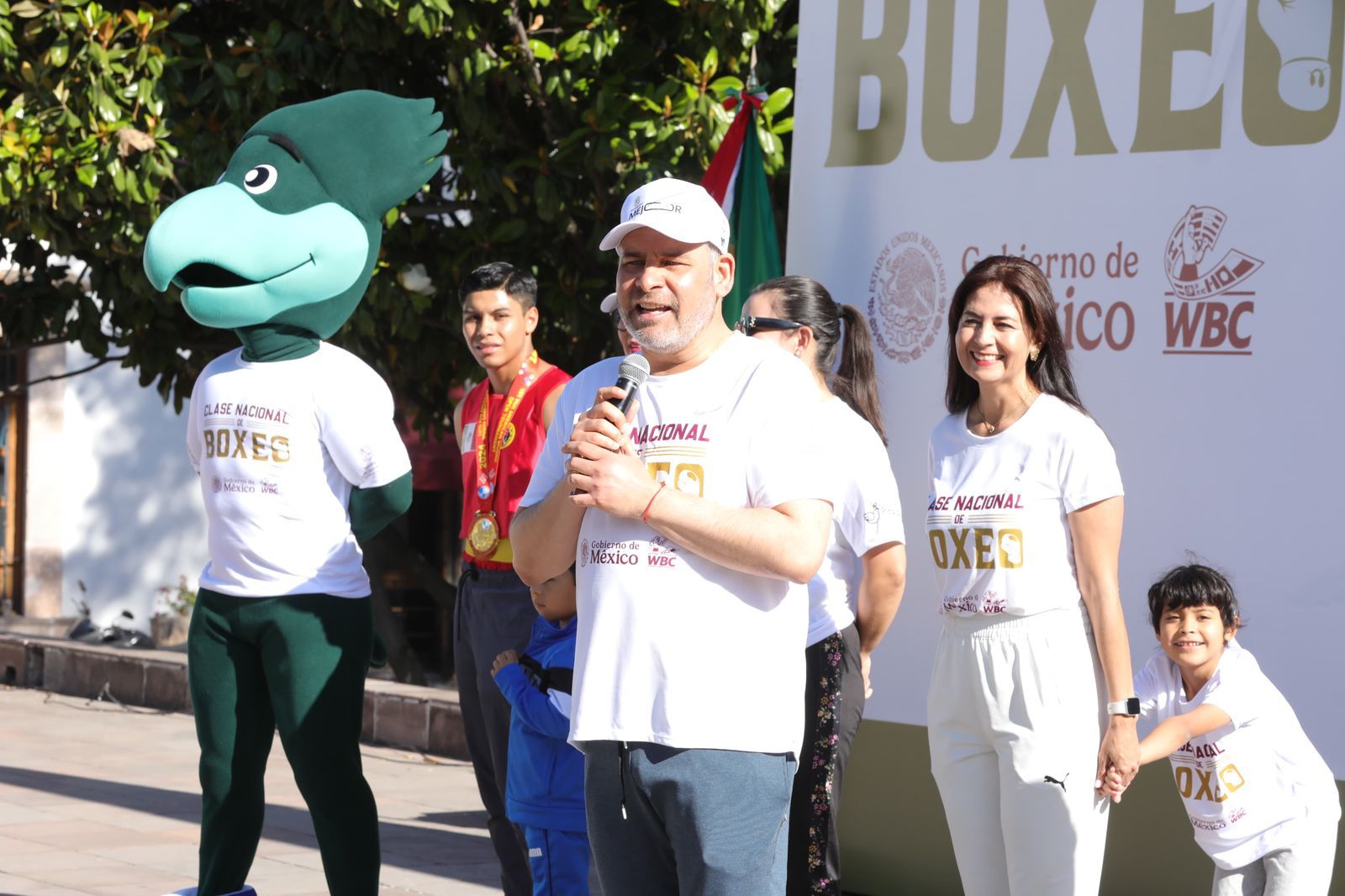 Knockout a las adicciones; Bedolla arranca en Michoacán Clase Nacional de Boxeo.