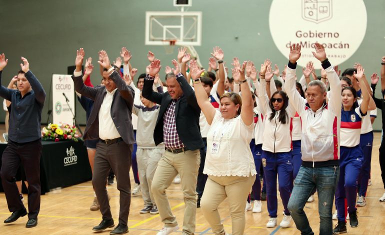 Con Foro por la activación física Cecufid actualiza a entrenadores.