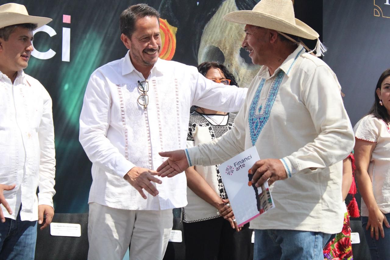 Gobierno de Michoacán reactiva fondo Financiarte para artesanos.