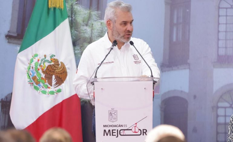 Refrenda Bedolla compromiso con medio ambiente y reconoce labor de la Cofom