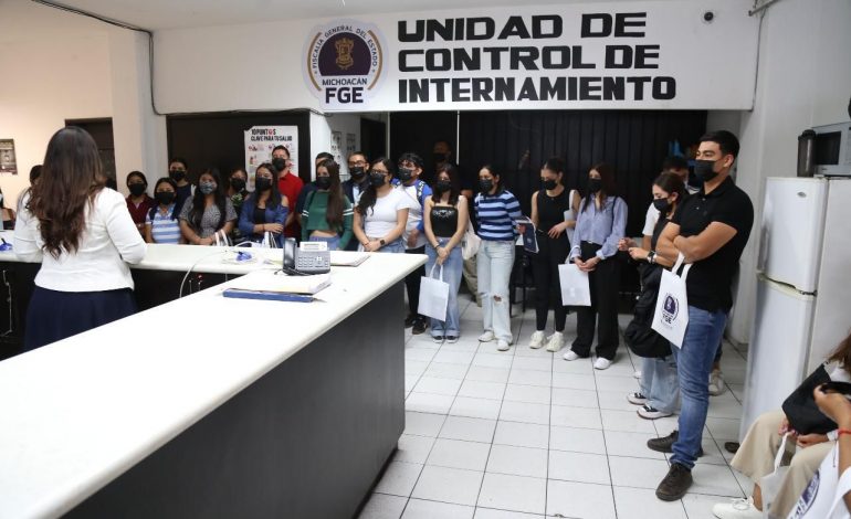 Estudiantes de Derecho de la UMSNH conocen de cerca el trabajo de la FGE