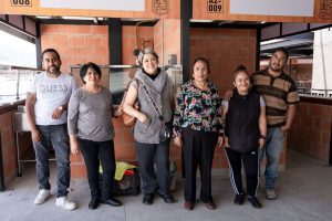 Locatarios disfrutan del mercado de Pátzcuaro; un espacio digno y moderno