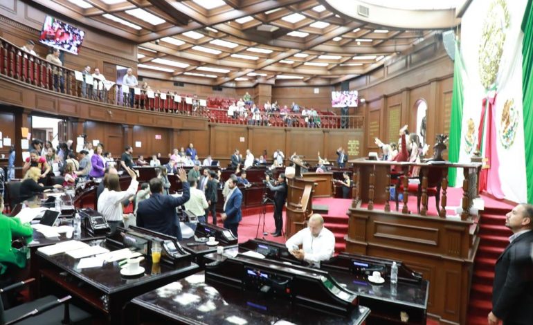 Restructuran tres comisiones de dictamen de la 76 Legislatura