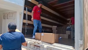 Llega la papelería resguardada por Guardia Civil al IEM Región Zitácuaro, que será utilizada el próximo 1 de Junio