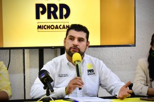 “El PRD Michoacán debe organizarse primero, las definiciones llegarán después”: Octavio Ocampo