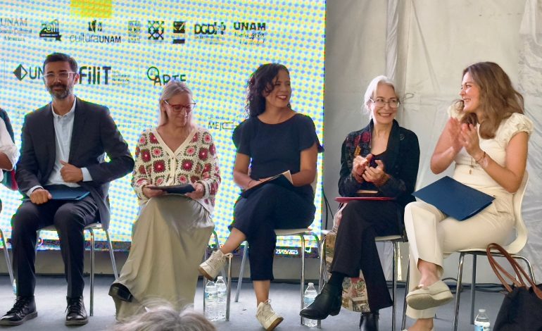 Secum refrenda compromiso con la lectura en la Fiesta del Libro y la Rosa 2025