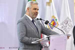 Diálogo permanente y abierto con sindicatos: Bedolla