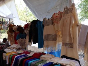 Adquiere artesanías de Aranza en el Festival Michoacán de Origen