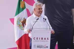 Bedolla defiende a migrantes ante amenaza de impuesto a remesas en EUA