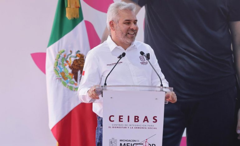 Bedolla defiende a migrantes ante amenaza de impuesto a remesas en EUA
