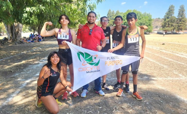 Estudiantes del Cecytem Purépero destacan en competencia atlética regional