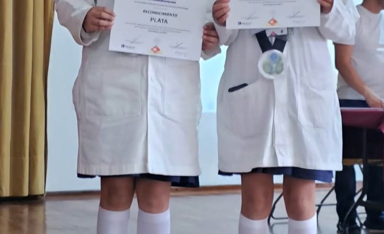 Alumnas del Cecytem Penjamillo presentan proyecto científico a nivel nacional