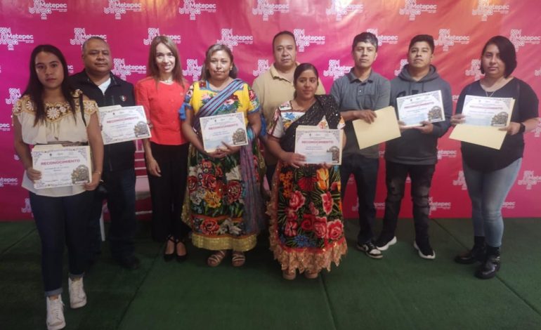 Artesanos michoacanos triunfan en concurso nacional de alfarería